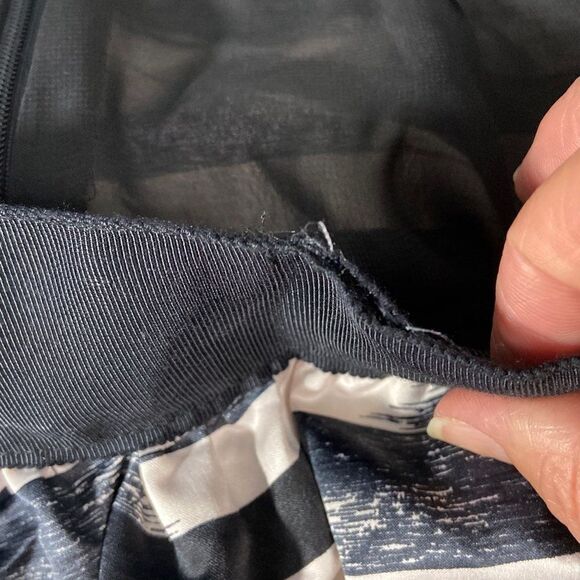 NWT Gap Womens Blue White Striped Zip Up Mini Skirt  Size 8 Minor Flaw - Picture 5 of 6